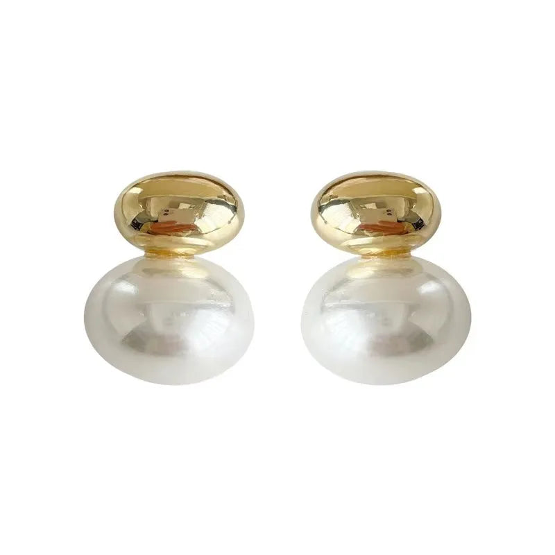 French Elegant Flat Pearl Earrings